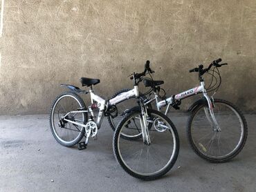 велосипеды для двойни: СРОЧНО ПРОДАЮТСЯ 2 ВЕЛОСИПЕДА ПО ЦЕНЕ 1ВЕЛОСИПЕДА ВСЕГО ЛИШЬ 9999 СОМ
