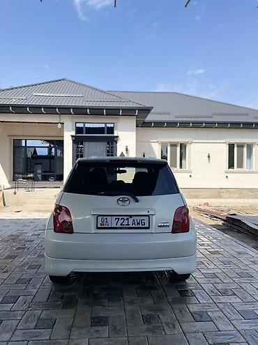 чехлы накидки: Toyota Ist: 2002 г., 1.5 л, Автомат, Бензин, Хэтчбэк — 2