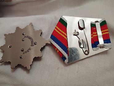 Формы для материалов: Антикварное, круглое, массивное, бронзовое зеркало,на плоской рукояти — 19