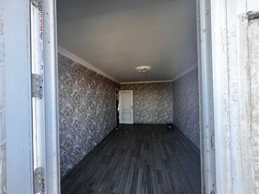 16 yaş iş: Гянджа, 1 комната, Вторичка, 33 м²