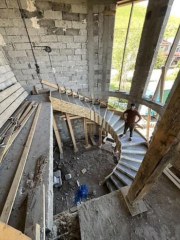 plant beton: Бетонная лестница Для дома, Форма лестницы: Винтовая — 1