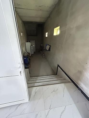 gözəllik salonu: İCARƏYƏ VERİLİR – 156 KV GENİŞ KOMMERSİYA OBYEKTİ Savalan yaşayış — 7