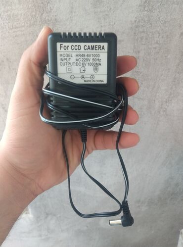 Monitorlar: 6 volt akkumulyator üçün adaptor zaryadka üçün tezedi