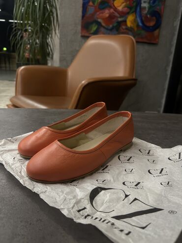 обувь женская деми: Туфли 40, цвет - Оранжевый