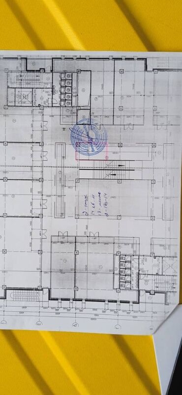 места сатылат: Продаю Магазин В торговом центре, 14 м², ПСО (под самоотделку), С санузлом, 2 этаж