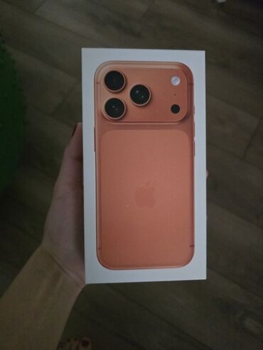 ipad mini 5 satılır: IPhone 17 Pro, 256 GB, Zəmanət, Barmaq izi, Simsiz şarj