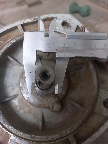 Электродвигатели: Электродвигатель 3ф параметры стерты ц 6.000 с. двиг по меньше зф — 13