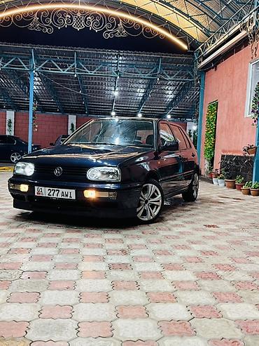 Продажа авто: Volkswagen Golf: 1995 г., 2 л, Автомат, Бензин, Хэтчбэк — 2