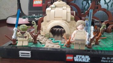 конструктор: Конструктор LEGO Star Wars серия 75330 Dagobah Jedi Training Diorama