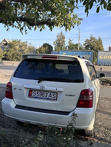 Toyota: Toyota Kluger: 2002 г., 3 л, Автомат, Газ, Кроссовер — 9