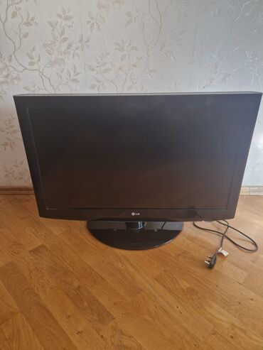 Televizorlar: LG televizor satıram - 200 manata . Əla vəziyyətdədir super