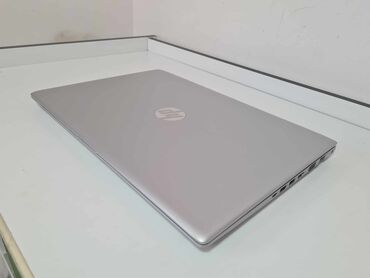 toshiba satellite laptop: Intel Core i7, 8 GB OZU, 15.6 "