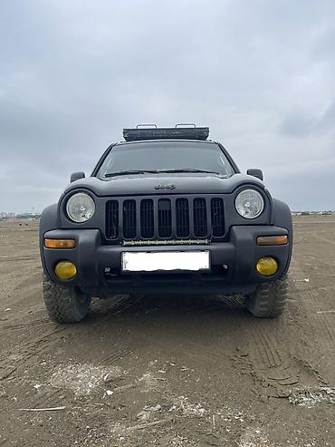 avtomobil diskleri: Jeep Liberty: 3.7 l | 2003 il 288000 km Ofrouder/SUV — 1
