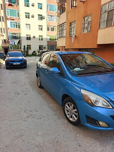 muherrik qoruyucu: BAIC (BAW) hatchback, mavi rəng, şəhər üçün yığcam və qənaətcil model — 6