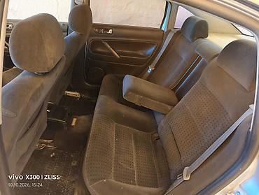 Volkswagen: Volkswagen Passat: 2002 г., 1.8 л, Механика, Бензин, Седан — 10