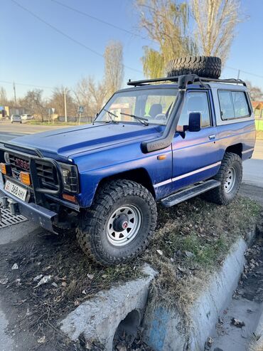 Nissan: Nissan Patrol: 1988 г., 3.3 л, Механика, Дизель, Внедорожник