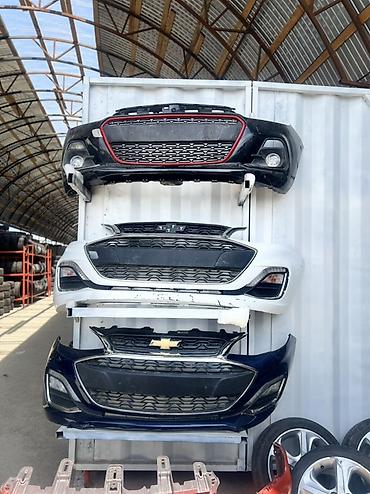 Передние бамперы с решётками радиатора для Chevrolet (оригинальная