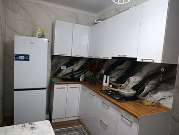 снять квартира в бишкеке: 2 бөлмө, 38 кв. м, Жеке план, Жертөлө кабаты кабат, Евроремонт