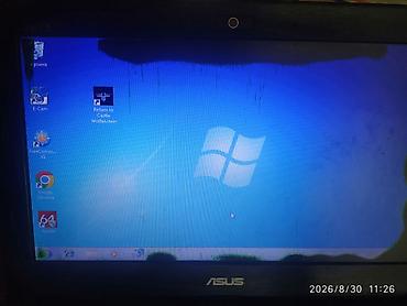 ASUS: Kohne Asus netbuk satilir . Batareyasi yoxdur adapter var, ekranin — 2