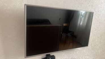 telvizor: İşlənmiş Televizor LG Led 43" UHD (3840x2160), Ünvandan götürmə