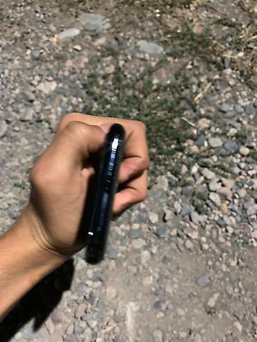 Apple iPhone: IPhone 11 Pro, Б/у, 256 ГБ, Зеленый, Чехол, 77 % — 7