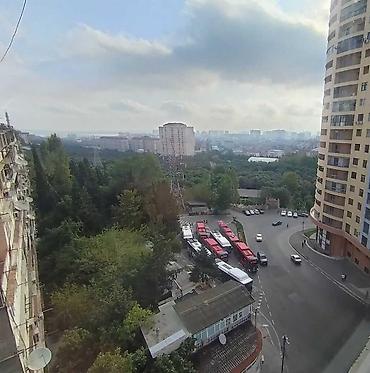 kohnə binalar: Bakı, 9-cu mikrorayon, 2 otaqlı, Köhnə tikili, m. Nəsimi, 50 kv. m — 3