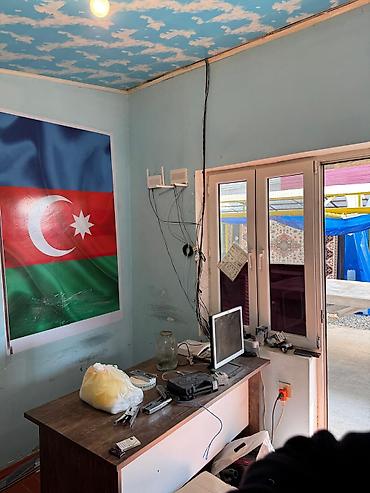Obyekt satılır.7sotun içinde böyük əraziyə sahib her cür şəraitli