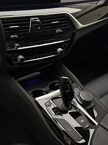 BMW: BMW 5 series: 2019 г., 2 л, Автомат, Бензин, Седан — 11