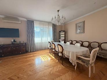 Продажа коттеджей и домов: Продаётся участок 4,5 сотки с частным домом 173 м² в тихом переулке — 2