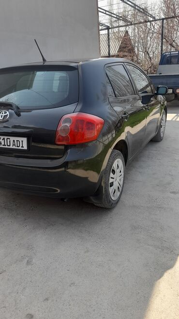 тайота ипсум 1: Toyota Auris: 2008 г., 1.6 л, Робот, Бензин, Хэтчбэк