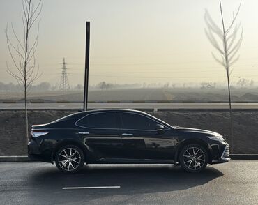 Toyota: Toyota Camry: 2021 г., 2.5 л, Автомат, Бензин, Седан at lalafo.kg — 2 Toyota: Toyota Camry: 2021 г., 2.5 л, Автомат, Бензин, Седан — 2