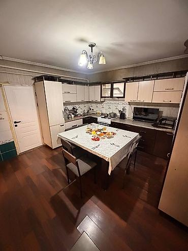 Үйлөрдү сатуу: 3 бөлмө, 150 м², 7 соток, Бишкек, Жумушчу Шаарча Кыймылсыз мүлк агенттиги — 9