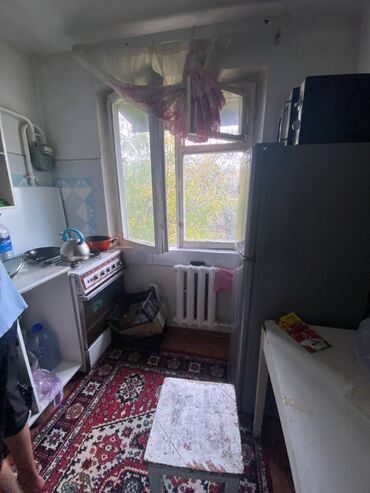 квартира моладая гвардия: 2 бөлмө, 49 кв. м, 104-серия, 4 кабат