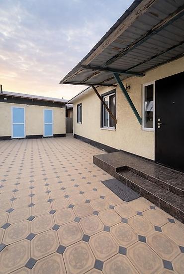 Продажа коттеджей и домов: Продаётся частный дом в селе Беловодское с благоустроенным двором и — 2