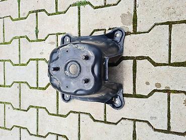 Ostali delovi karoserije: NOSAC REZERVNOG TOCKA ZA SUZUKI GRAND VITARA OD 2005. DO 2015. GOD — 2