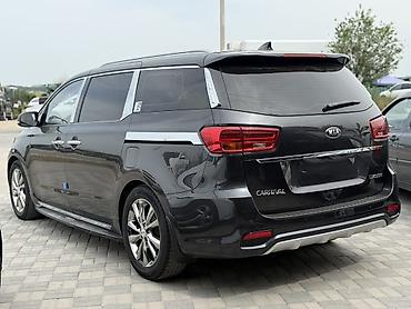 Kia: Kia Carnival: 2019 г., Минивэн — 2