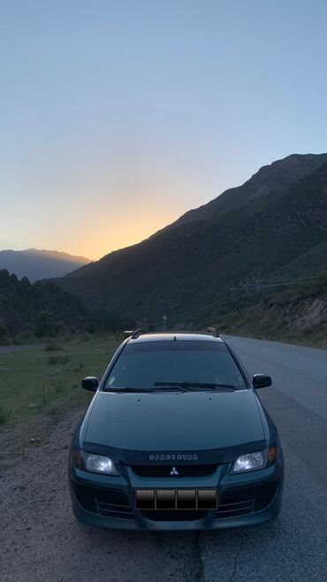 Mitsubishi: Mitsubishi Space Star: 2004 г., 1.6 л, Механика, Бензин, Хэтчбэк — 2