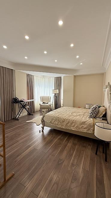 Продажа квартир: 4 комнаты, 180 м², 2 этаж — 15
