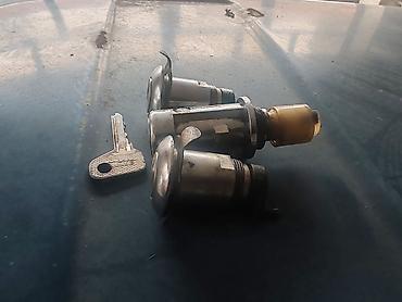 Auto delovi: Brave vrata i brava gepeka Lada 2107 Riva,2105 br.1. Očuvane, skinute — 7