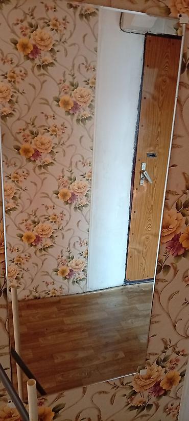 mebel furnituru nə deməkdir: Bir paket mebel və məişət əşyaları Təsvir: - Yazı/kompüter masası — 9