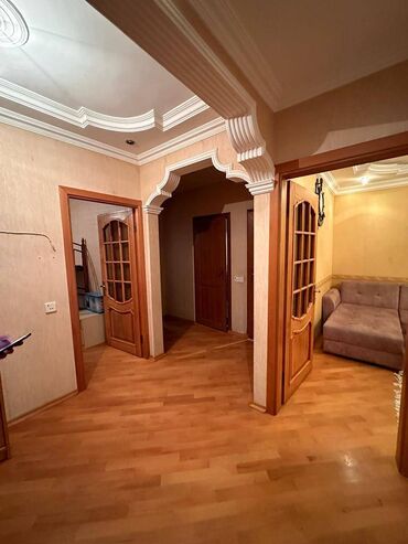 Köhnə tikili: Bakı, Yeni Günəşli Massiv A, 3 otaqlı, Köhnə tikili, 80 kv. m — 11