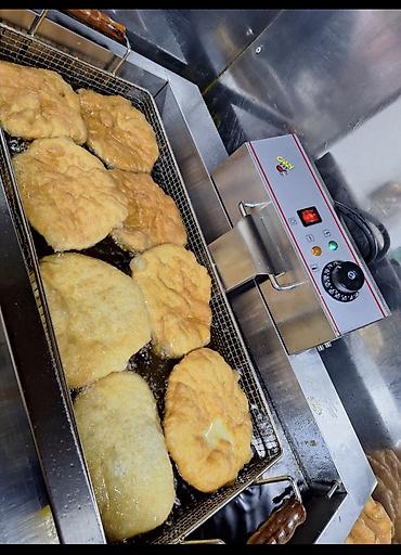 Выпечка, хлебобулочные изделия: Домашняя выпечка — пиражки,беляши,сосиски в тесте Жаренные печенные — 13