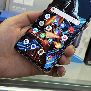 Poco: Poco X5 Pro, Б/у, 256 ГБ, цвет - Синий, 2 SIM — 4