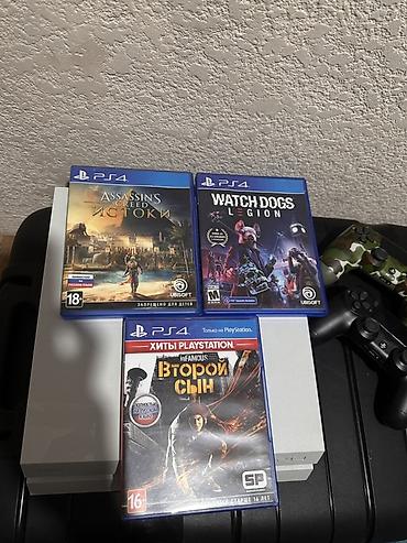 fold 3: Sony ps 4 + 3 игры + два джойстика. Почти новое, на гарантии. Два — 4