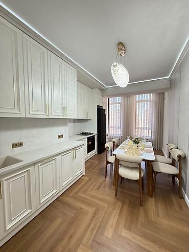 французская квартал: 3 комнаты, 104 м², Асанбай мкр Элитка, 9 этаж, Дизайнерский ремонт — 5