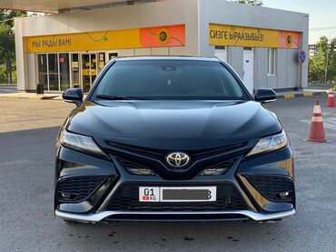 Toyota: Toyota Camry: 2021 г., 2.5 л, Автомат, Бензин, Седан