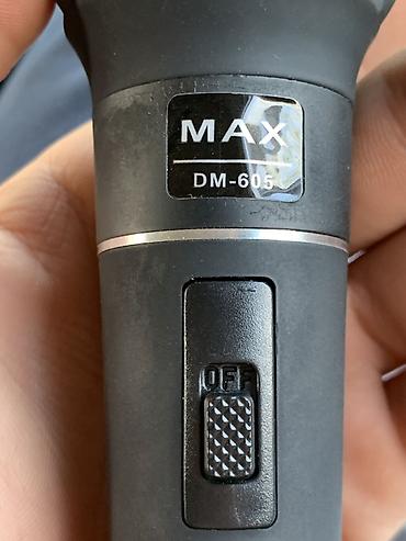 kalonka ses guclendirici: Məhsul: MAX DM-605 əl mikrofonu (dinamik, simli) Xüsusiyyətlər: - — 4