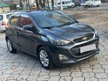 пикап цена бу: Chevrolet Spark: 2018 г., 1 л, Вариатор, Бензин, Хэтчбэк