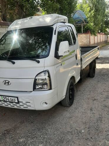 хундар портер: Легкий грузовик, Hyundai, Б/у