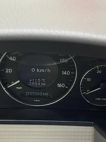 Mercedes-Benz: Mercedes-Benz E 320: 3.2 l | Sedan — 14